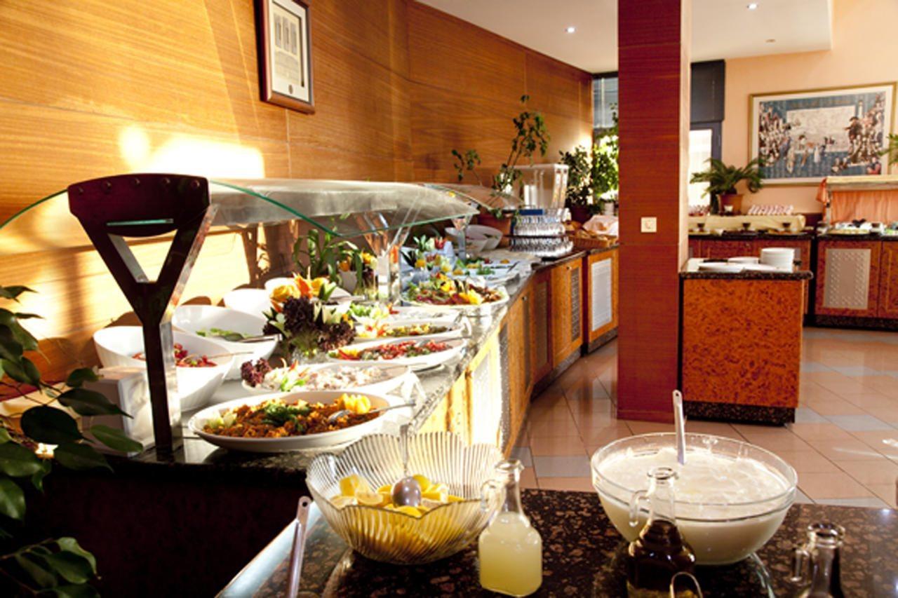 Faustina & Otel Kuşadası