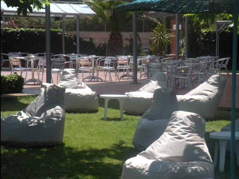 Otel Faustina & 4*